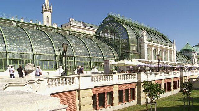 PAN Palmenhaus(棕榈屋)位于维也纳霍夫堡宫视频素材