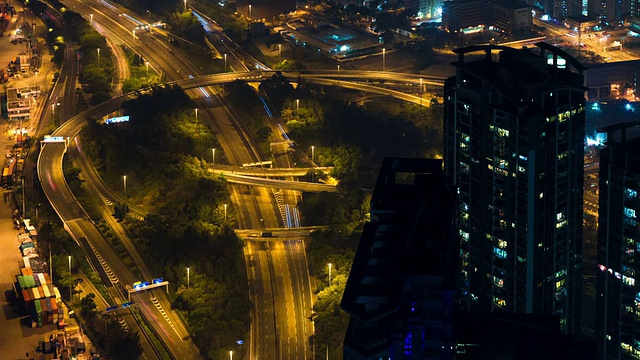 T/L WS HA ZI晚上俯瞰这个城市/中国香港视频素材