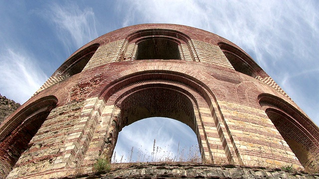 MS Shot of Kaiserthermen / Trier，莱茵兰-普法尔茨，德国视频素材