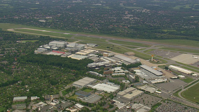 德国汉莎航空技术公司的MS AERIAL ZO衣架视频素材