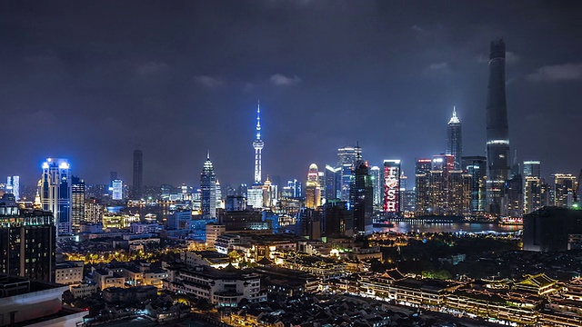 T/L WS HA PAN Shanghai Skyline at Night /上海，中国视频素材