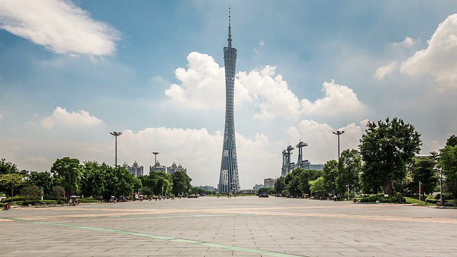 T/L WS广州塔和华城广场/广州，中国视频素材