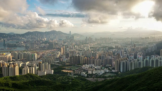 高清延时:空中香港天际线九龙城景观日落视频素材