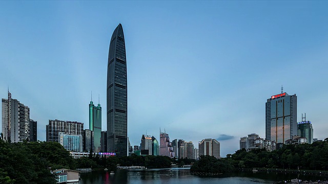 T/L WS Shenzhen Skyline Day to Night Transition /深圳，中国视频素材