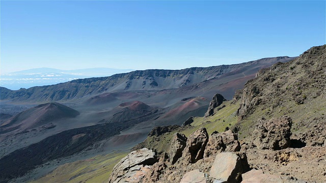 夏威夷毛伊岛，哈雷阿卡拉国家公园，哈雷阿卡拉火山口视频素材