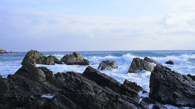 江原道起伏的海滩视频素材