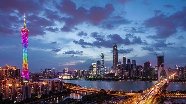 T/L WS PAN Guangzhou Overlook at Night /中国广州。视频素材