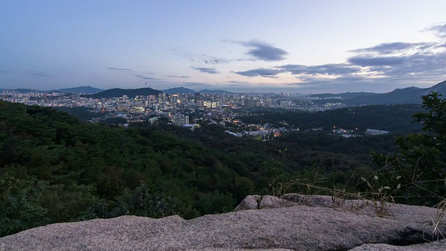 市中心的夜景视频素材