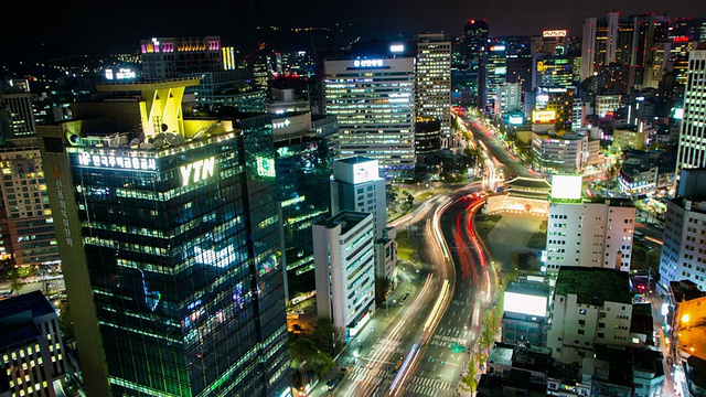 南大门(韩国国宝第一)附近夜景视频素材