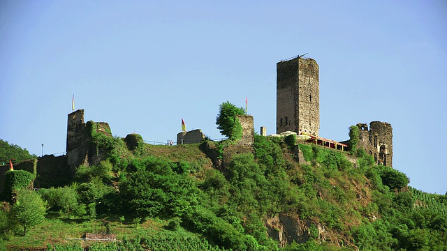 梅特涅城堡/ Beilstein，摩泽尔谷，莱茵兰-普法尔茨，德国视频素材