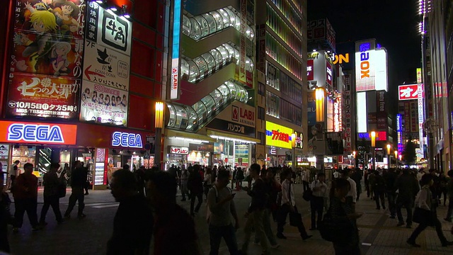 秋叶原的夜生活视频素材