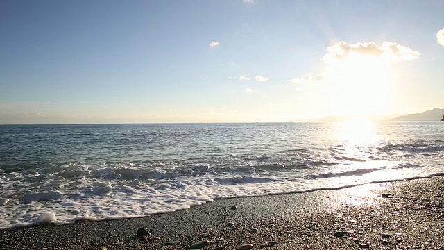 海滩上的开放的大海和阳光，时间流逝视频素材