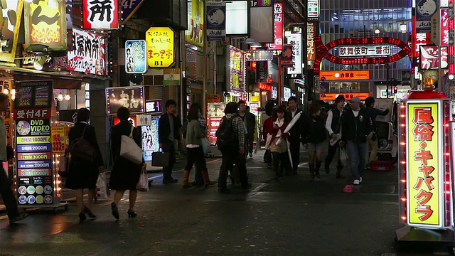 日本东京新宿歌舞伎町娱乐区视频素材