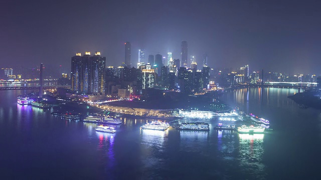 T/L WS PAN Chongqing CBD Overlook Night /重庆，中国视频素材