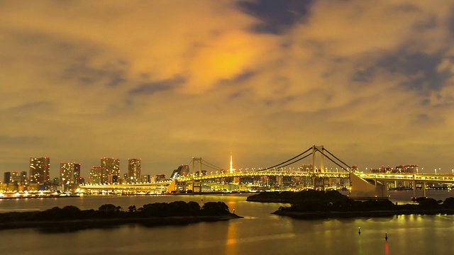 台场彩虹桥的夜景视频素材