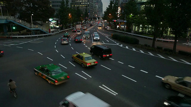 新宿在晚上视频素材