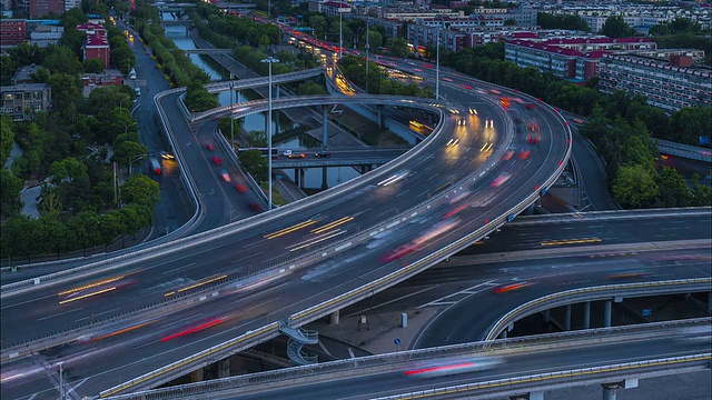 时间流逝——城市公路夜间交通视频素材