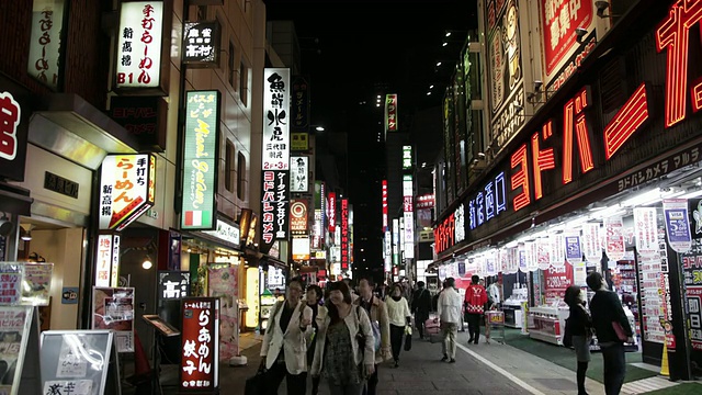 东京新宿的街道视频素材