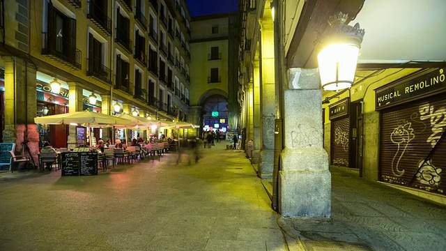 T/L Pan - Plaza Mayor，马德里，夜间视频素材