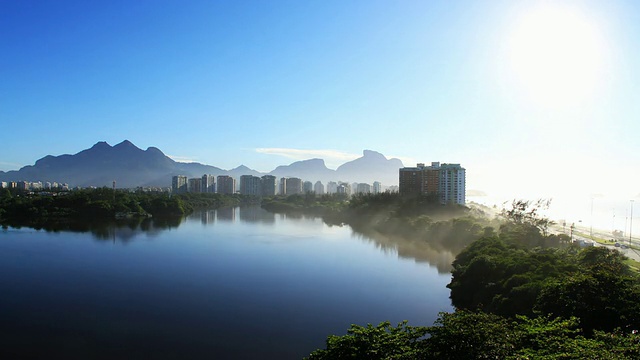 里约热内卢里约热内卢的Barra da Tijuca日出视频素材