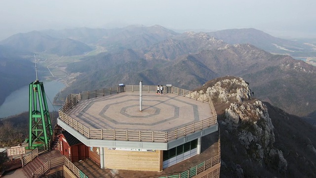 观景台及都云山山顶一览视频素材