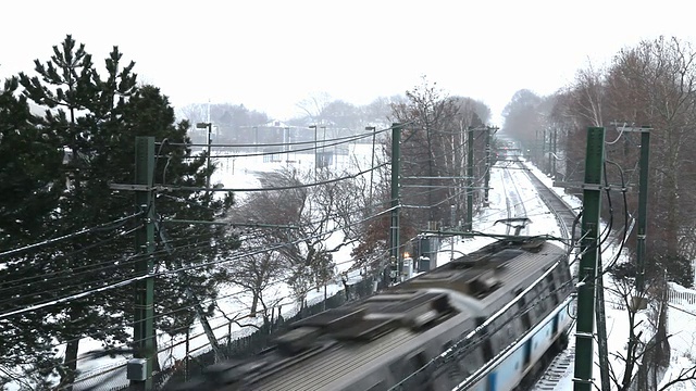 波士顿地铁在暴风雪中视频素材