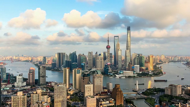 T/L WS HA PAN View of Shanghai Skyline /中国上海视频素材