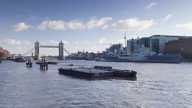 英国伦敦的塔桥和泰晤士河。视频素材