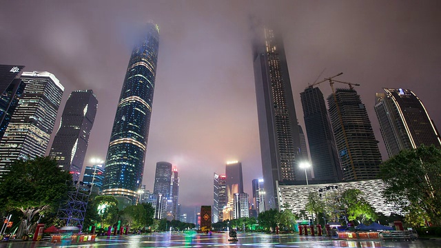 T/L WS双塔雨夜/广州，中国视频素材