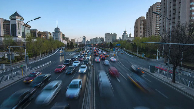 时间流逝——城市公路夜间交通视频素材