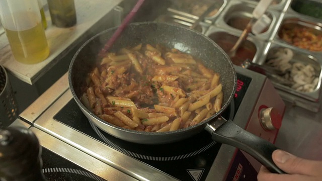 意大利肉酱通心粉视频素材