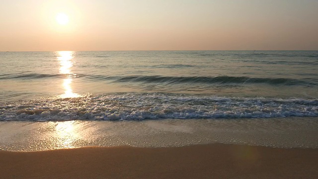 海浪与太阳视频素材