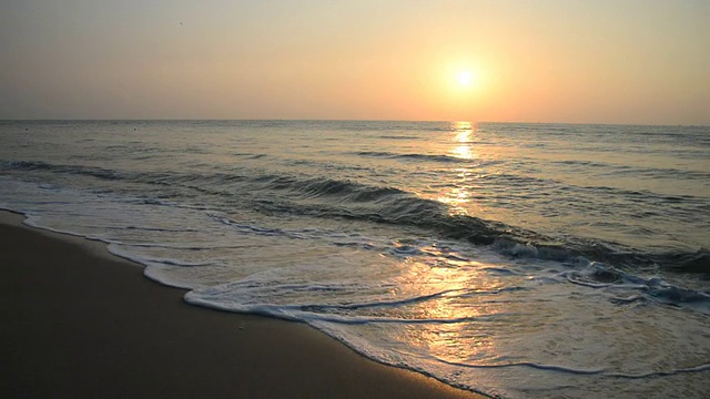 海浪与太阳视频素材