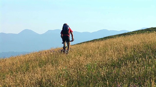 高清:山地自行车视频素材