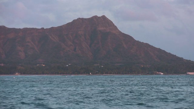 威基基夏威夷瓦胡岛钻石头火山冲浪酒店火奴鲁鲁毛伊岛视频素材