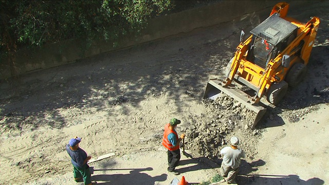 道路工人视频下载