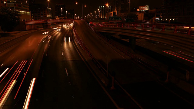 夜间公路交通时间流逝视频素材