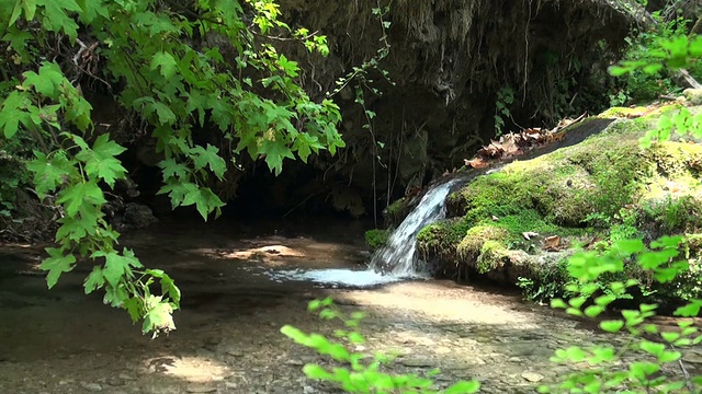 高清:高山流水视频素材