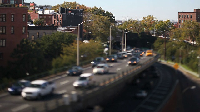 纽约市交通繁忙的街道(倾斜镜头)视频素材