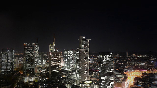 法兰克福夜晚天际线的时间流逝视频素材