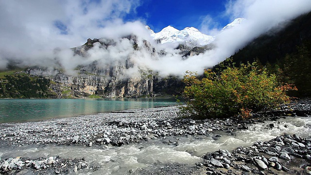 阿尔卑斯山美丽的山和湖视频素材