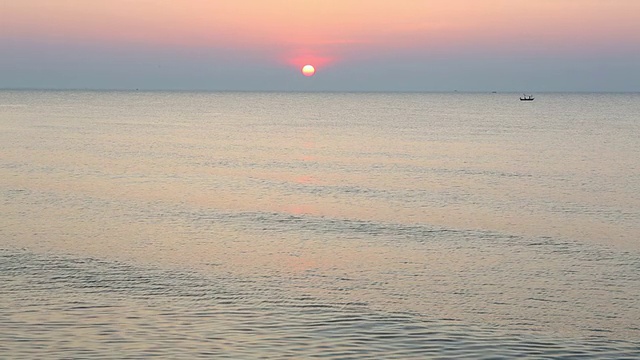 海上日出视频素材