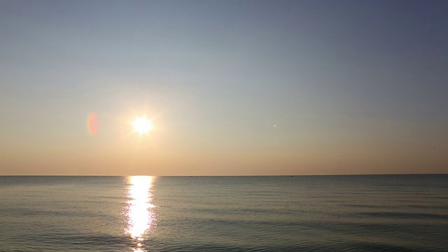 海上日出视频素材