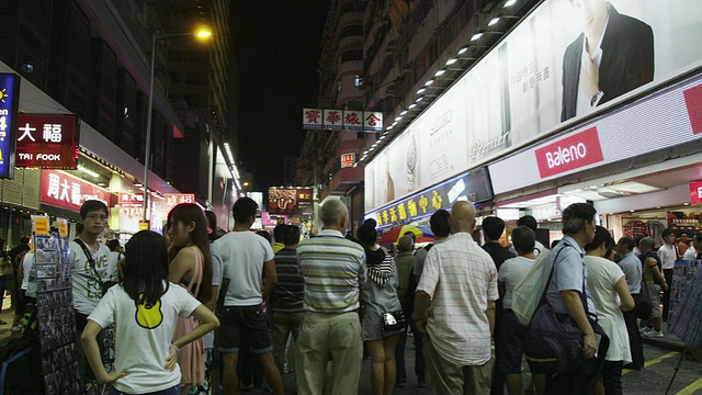 孟角购物区的夜景视频素材