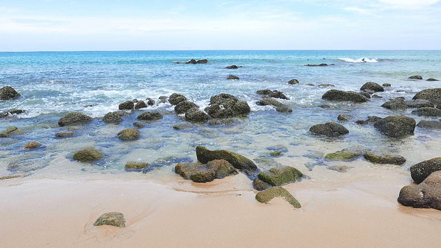 沙滩上的海浪视频素材