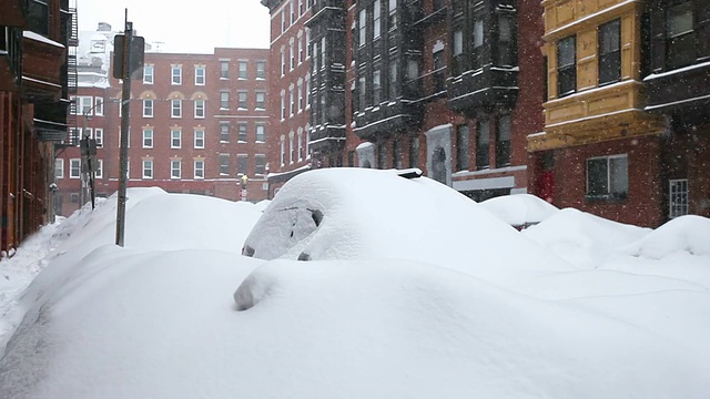 2015年波士顿暴雪。波士顿史上最大雪的冬天视频素材