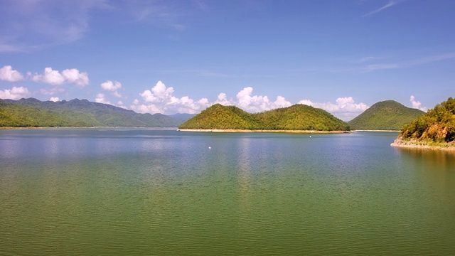 清澈山视频素材