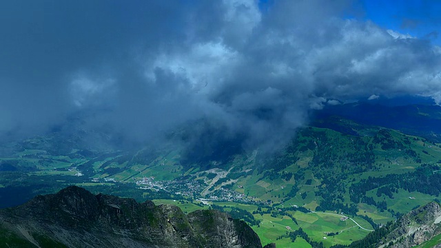 瑞士陡峭的山脊视频素材