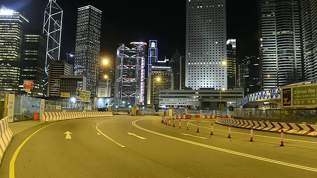 WS T/L夜间行驶在道路上的交通/中国香港视频素材