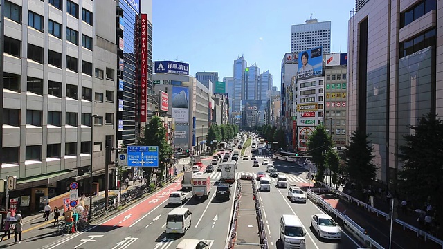 新宿南出口前景观视频素材